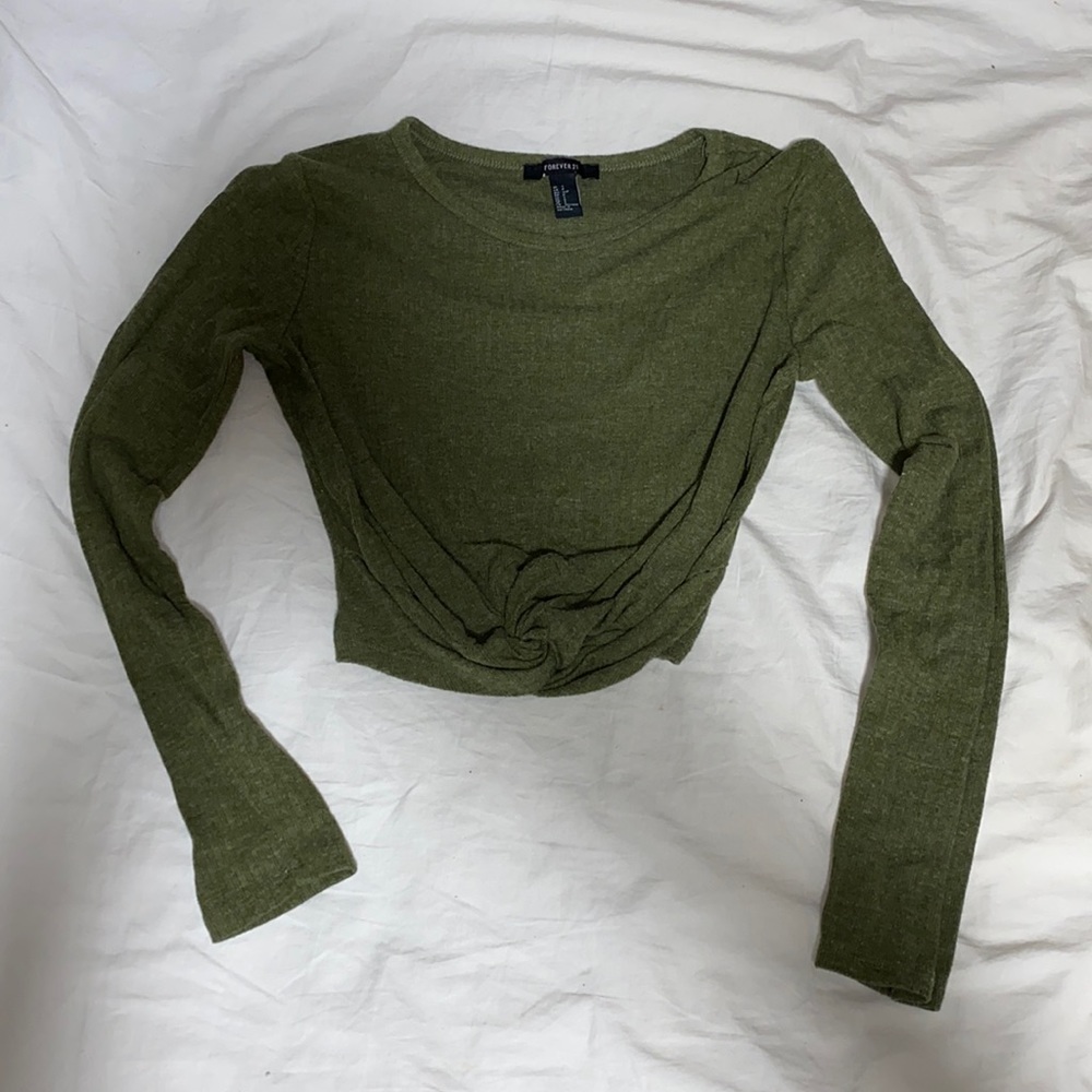 long sleeve crop top